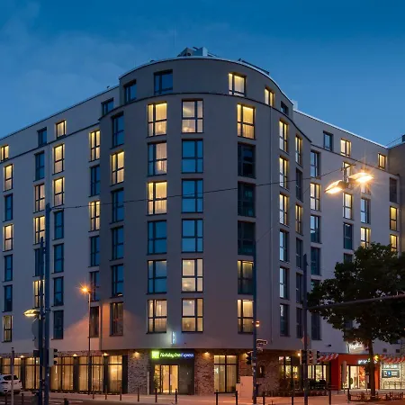 Hotel Express - By Ihg 3*