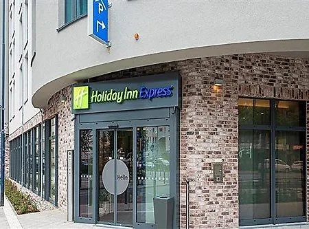 Hotel Express - By Ihg 3*