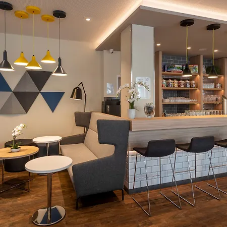 Express - By Ihg Ξενοδοχείο