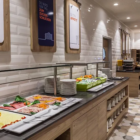 Express - By Ihg Hotel 3*