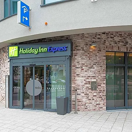 Hotel Express - By Ihg Offenbach am Main
