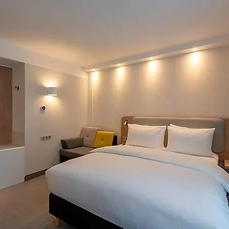 Express - By Ihg