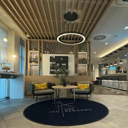 Express - By Ihg