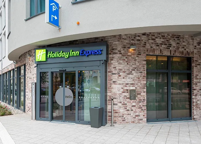 Express - By Ihg ホテル 3*
